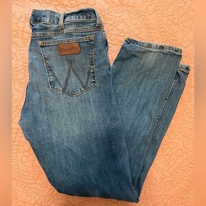 Wrangler Classic Blue Jeans